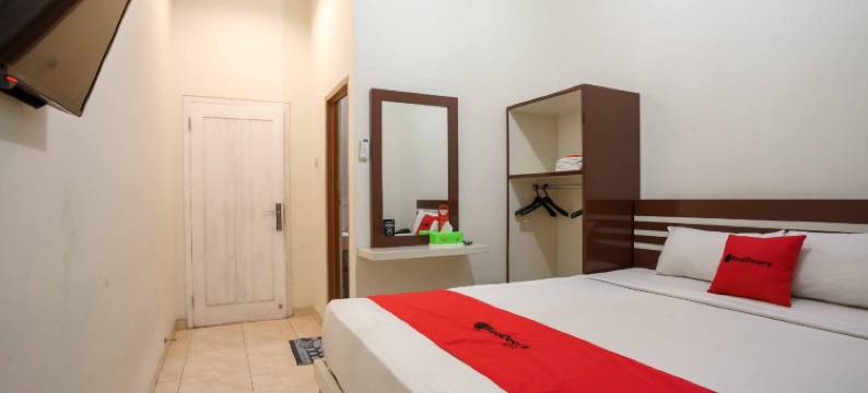 RedDoorz at Andalas Asri图片