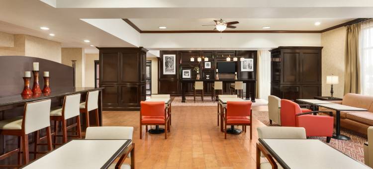 希尔顿欢朋酒店-萨尔弗斯普林斯(Hampton Inn Sulphur Springs)图片