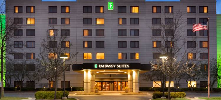 芝加哥北岸迪尔菲尔德希尔顿安泊套房酒店(Embassy Suites by Hilton Chicago North Shore Deerfield)图片