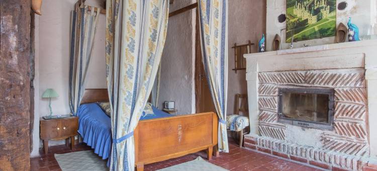 A cave house with a historic charm图片