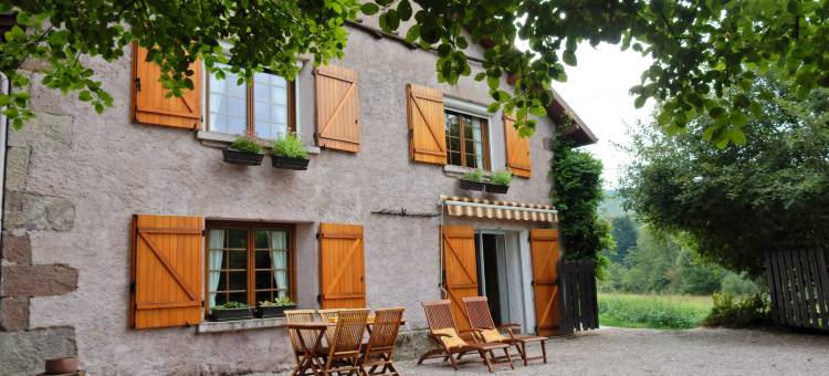 Holiday Home in La Chapelle with Garden图片