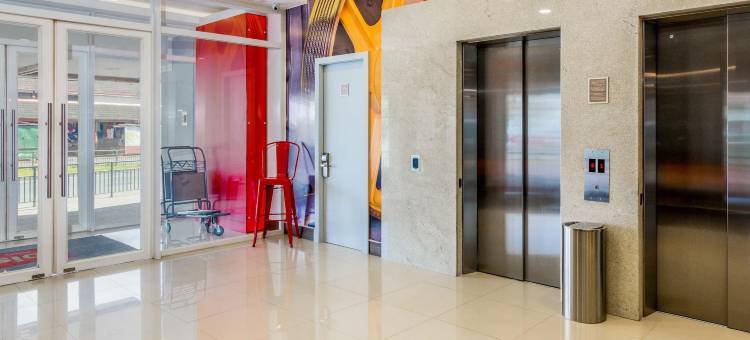 宜必思蒙特港酒店(Ibis Puerto Montt)图片