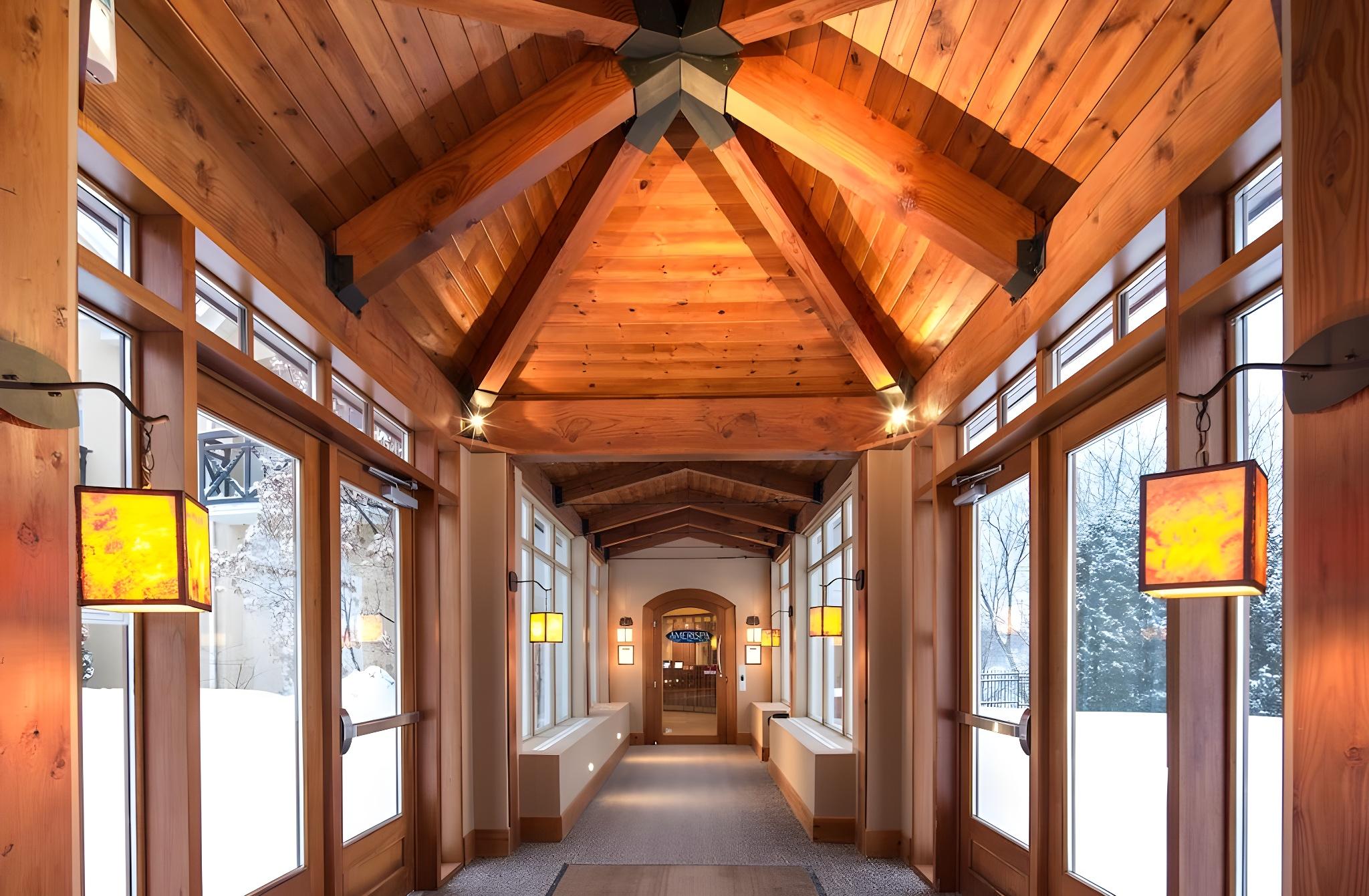 Hotel Chateau Bromont Over view