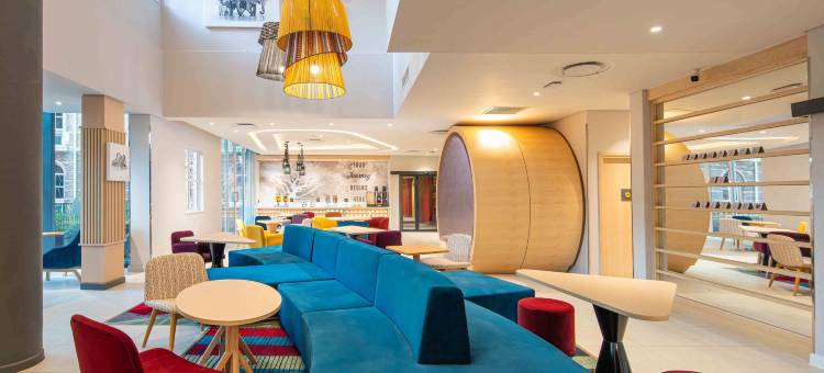 桑顿格雷斯顿希尔顿欢朋酒店(Hampton by Hilton Sandton Grayston)图片