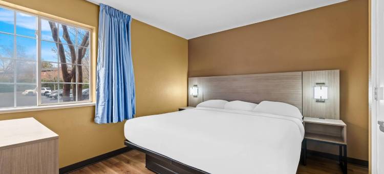 夏洛特 - 行政公园美茵斯坦套房酒店(Suburban Studios Charlotte - Executive Park)图片