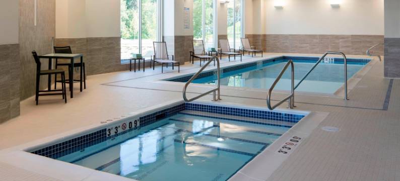 乔治王子城万豪万怡酒店(Courtyard Prince George)图片