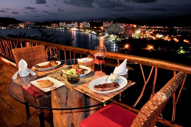 Pacifica Resort Ixtapa Over view