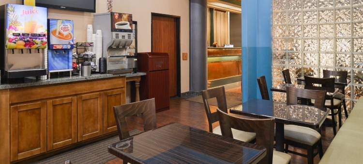 英格尔伍德贝斯特韦斯特优质套房酒店(Best Western Plus Suites Hotel - Los Angeles LAX Airport)图片