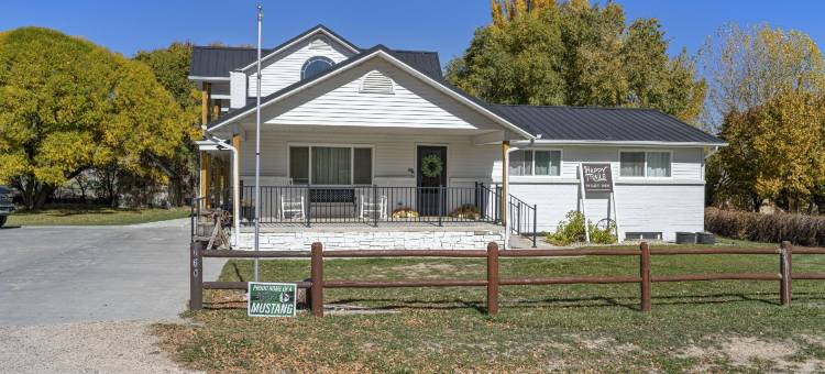 快乐小径西(Happy Trails West Inn)图片