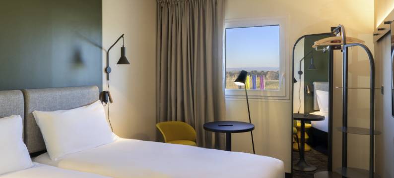 宜必思圣保罗三堡城酒店(Ibis Saint Paul Trois Chateaux)图片