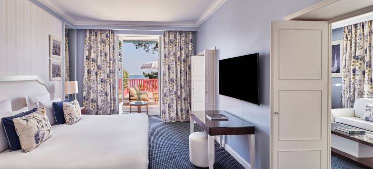 埃米塔日吕西安巴里亚酒店(Hôtel Barrière l'Hermitage)图片