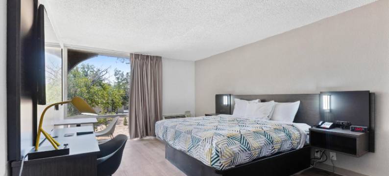 德克萨斯佩科斯6 号汽车旅馆酒店(Motel 6 Pecos, TX)图片