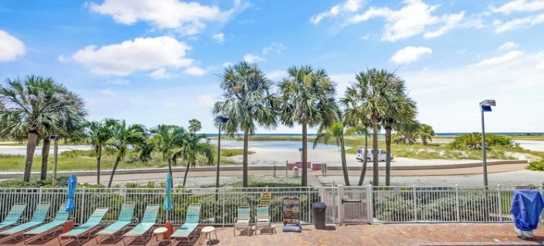 Surf Beach Treasure Island Resort = 冲浪海滩珍宝岛度假村(Surf Beach Treasure Island Resort)图片