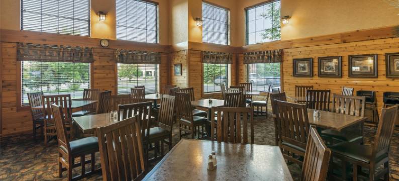 凯利贝斯特韦斯特优质套房酒店(Best Western Plus Kelly Inn  Suites)图片