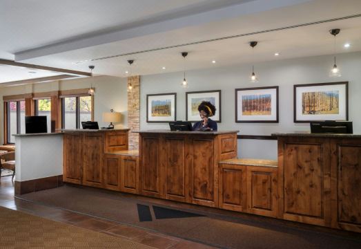 Marriott's StreamSide Douglas at Vail Hotel Overview