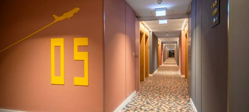 弗罗茨瓦夫机场希尔顿欢朋酒店(Hampton by Hilton Wroclaw Airport)图片