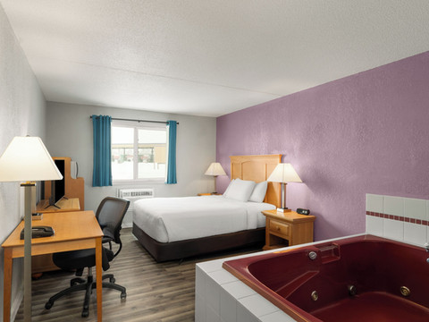 Sauk River Inn & Suites, a Travelodge by Wyndham