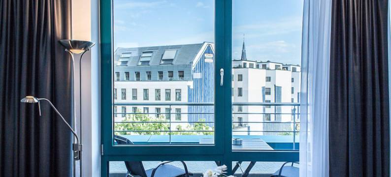 科隆弗里森广场酸橙家(Limehome Köln Friesenplatz - Digital Access)图片