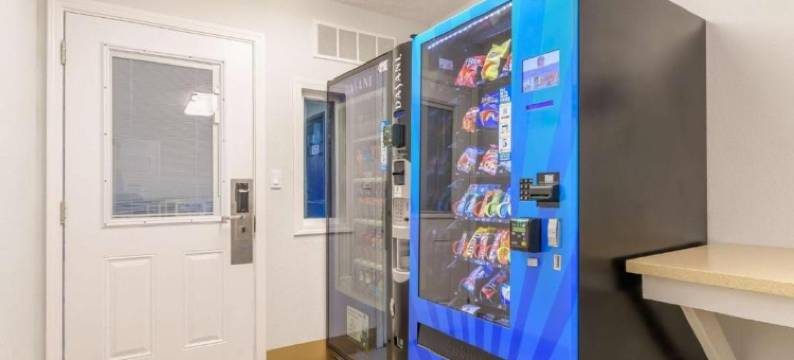 毕晓普6号汽车旅馆(Motel 6 Bishop, CA)图片