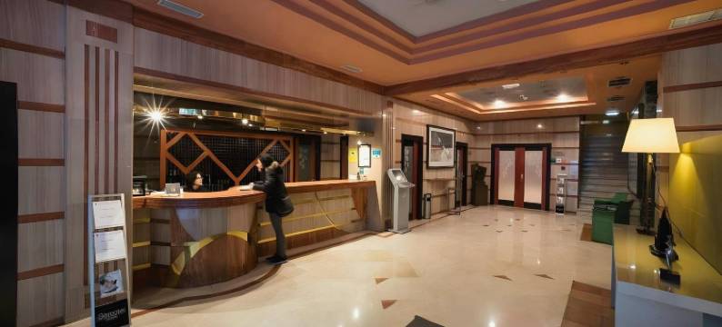 德城奥维耶多酒店(Hotel Sercotel Ciudad de Oviedo)图片