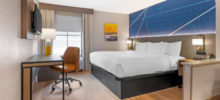 阿维烟酒店(Comfort Inn & Suites Saint Louis Lafayette Square)图片