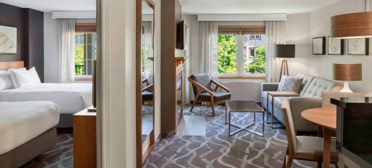 特姆布朗特山拉贝尔庄园Residence Inn 酒店(Residence Inn Mont Tremblant Manoir Labelle)图片