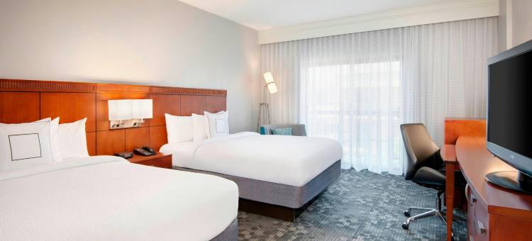 萨凡纳市中心万怡酒店(Courtyard by Marriott Savannah Midtown)图片