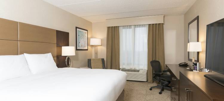 舒适草原科诺沙希尔顿逸林酒店(DoubleTree by Hilton Pleasant Prairie Kenosha)图片