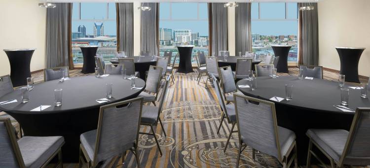 纳什维尔市中心/古尔奇万枫酒店及套房(Fairfield Inn & Suites Nashville Downtown/The Gulch)图片