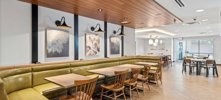 锡克里万枫酒店及套房(Fairfield Inn & Suites Hickory)图片