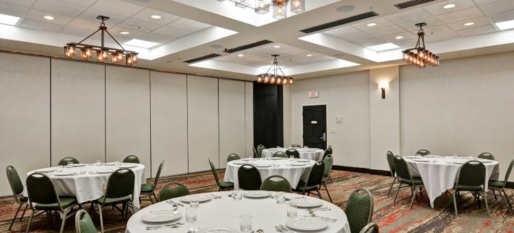 哈蒂斯堡希尔顿逸林酒店(Doubletree by Hilton Hattiesburg)图片