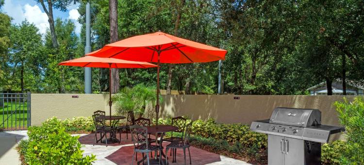 奥兰多阿尔塔蒙特斯普林斯美茵斯坦套房酒店(MainStay Suites Orlando Altamonte Springs)图片