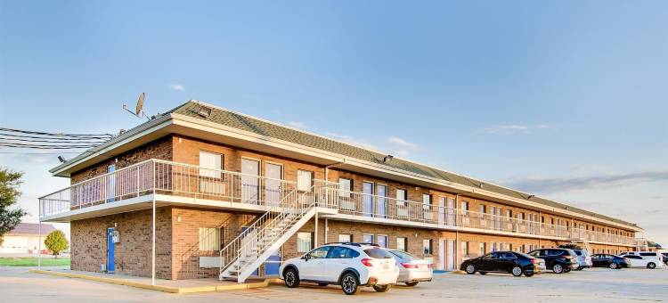 萨莱纳6号汽车旅馆(Motel 6 Salina, KS)图片