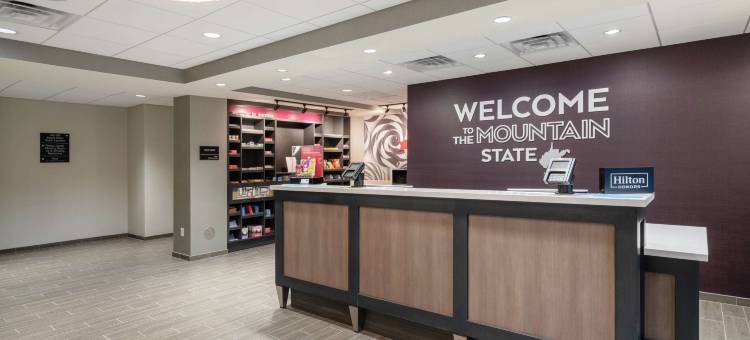 韦斯顿希尔顿欢朋酒店(Hampton Inn Weston)图片