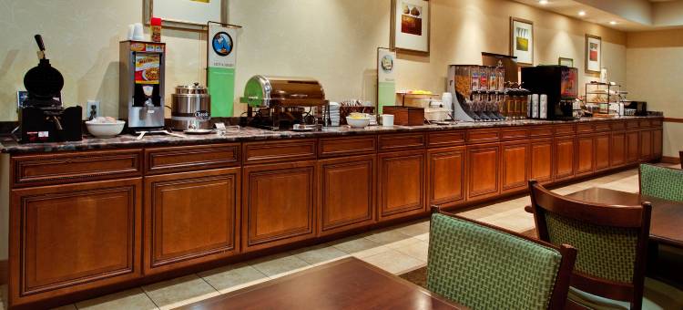 布卢明顿诺莫尔卡尔森江山旅馆套房(Country Inn & Suites by Radisson, Jacksonville West, FL)图片