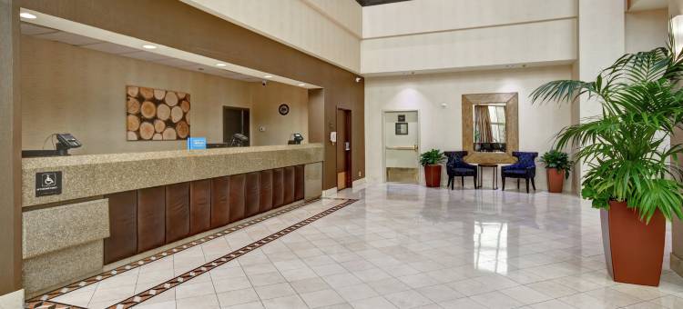 圣克拉拉希尔顿安泊酒店(Embassy Suites by Hilton Santa Clara Silicon Valley)图片