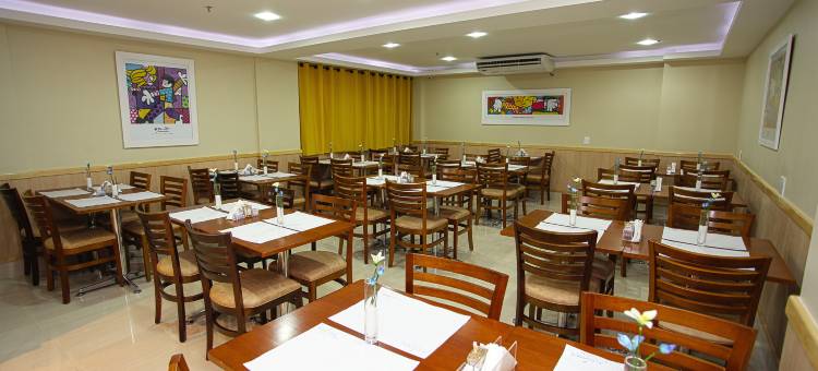 优雅普利亚酒店(Elegance Praia Hotel)图片