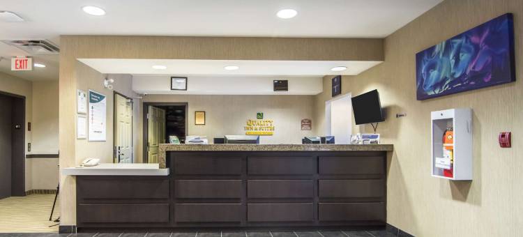 汤普森套房品质酒店(Quality Inn & Suites Thompson)图片