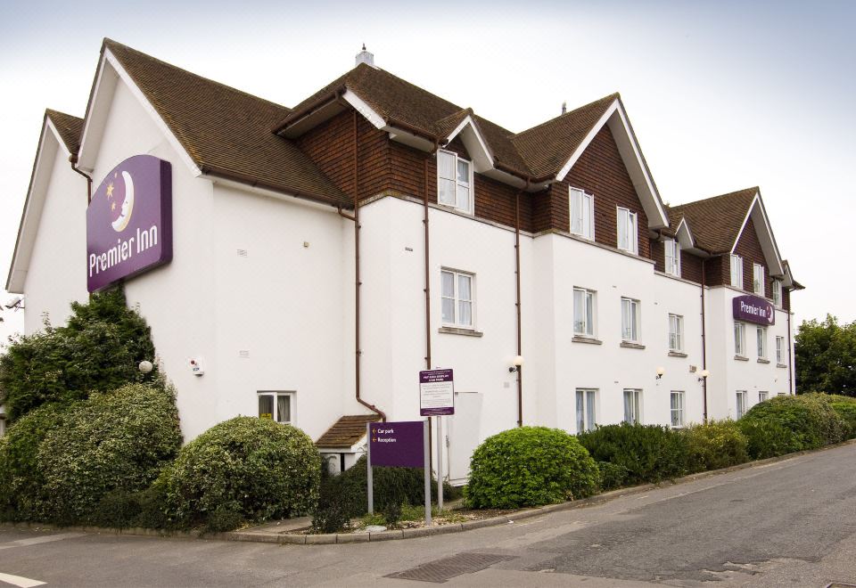 Horsham North Hotel Overview