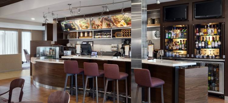 费城威洛格罗夫万怡酒店(Courtyard Philadelphia Willow Grove)图片