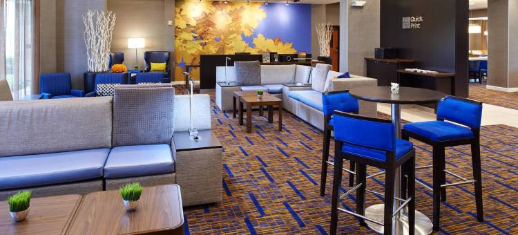 奥佛兰公园堪萨斯城/会展中心万怡酒店(Courtyard Kansas City Overland Park/Convention Center)图片