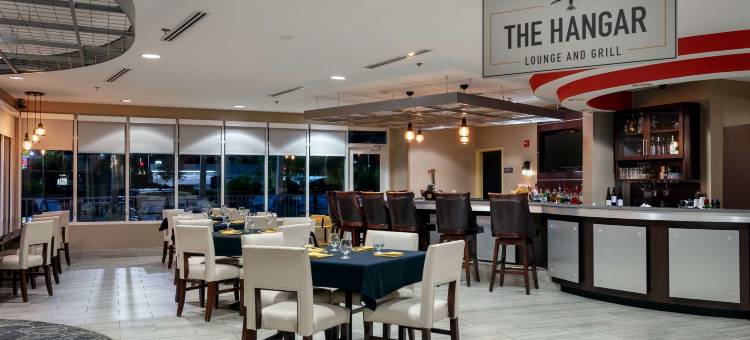 希尔顿逸林酒店-萨凡纳机场(DoubleTree by Hilton Savannah Airport)图片