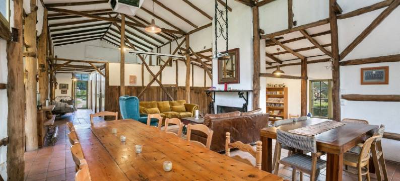 塔拉代尔庄园酒店(Taradale House Estate)图片