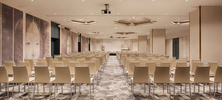 NH罗马卡尔佩尼亚别墅酒店(NH Villa Carpegna)图片