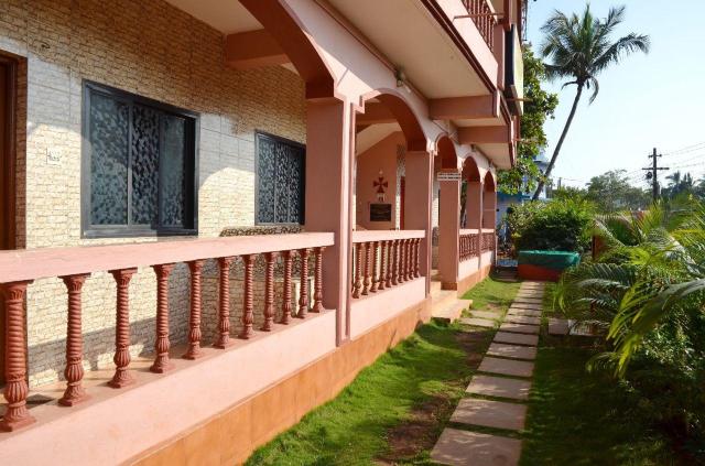 Salson Ferns Nest Hotel Over view