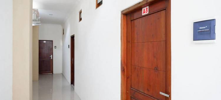 RedDoorz 在Solo的Hartono购物中心附近(RedDoorz Near Hartono Mall Solo)图片