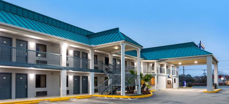 比洛克西/欧申斯普林斯美吟酒店(Baymont by Wyndham Biloxi/Ocean Springs)图片