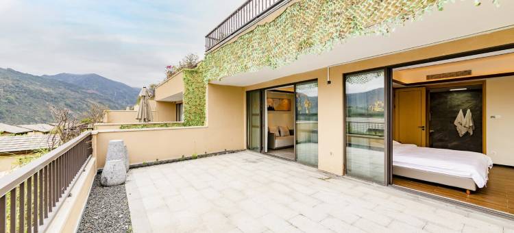 山外山房东度假别墅图片