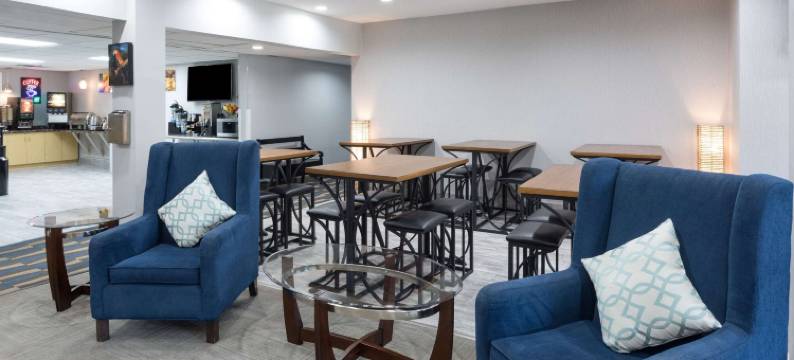 斯托克布里奇-亚特兰大I-75麦客达套房酒店(Microtel Inn & Suites by Wyndham Stockbridge/Atlanta I-75)图片