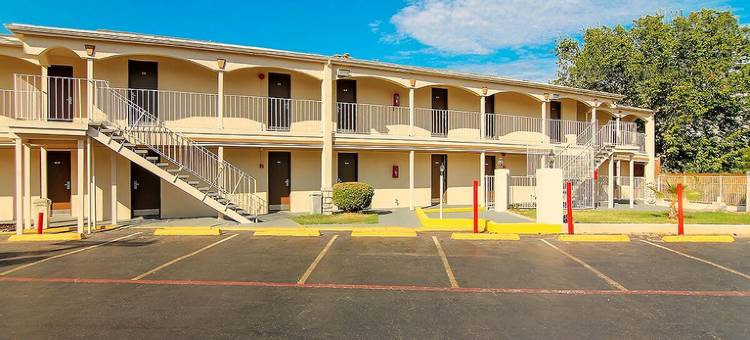 市场中心戴斯酒店(Days Inn by Wyndham Market Center Dallas Love Field)图片